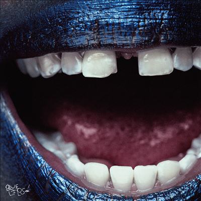 Blue lips! 